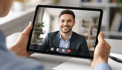 Интервью с кандидатами на мобильном клиенте